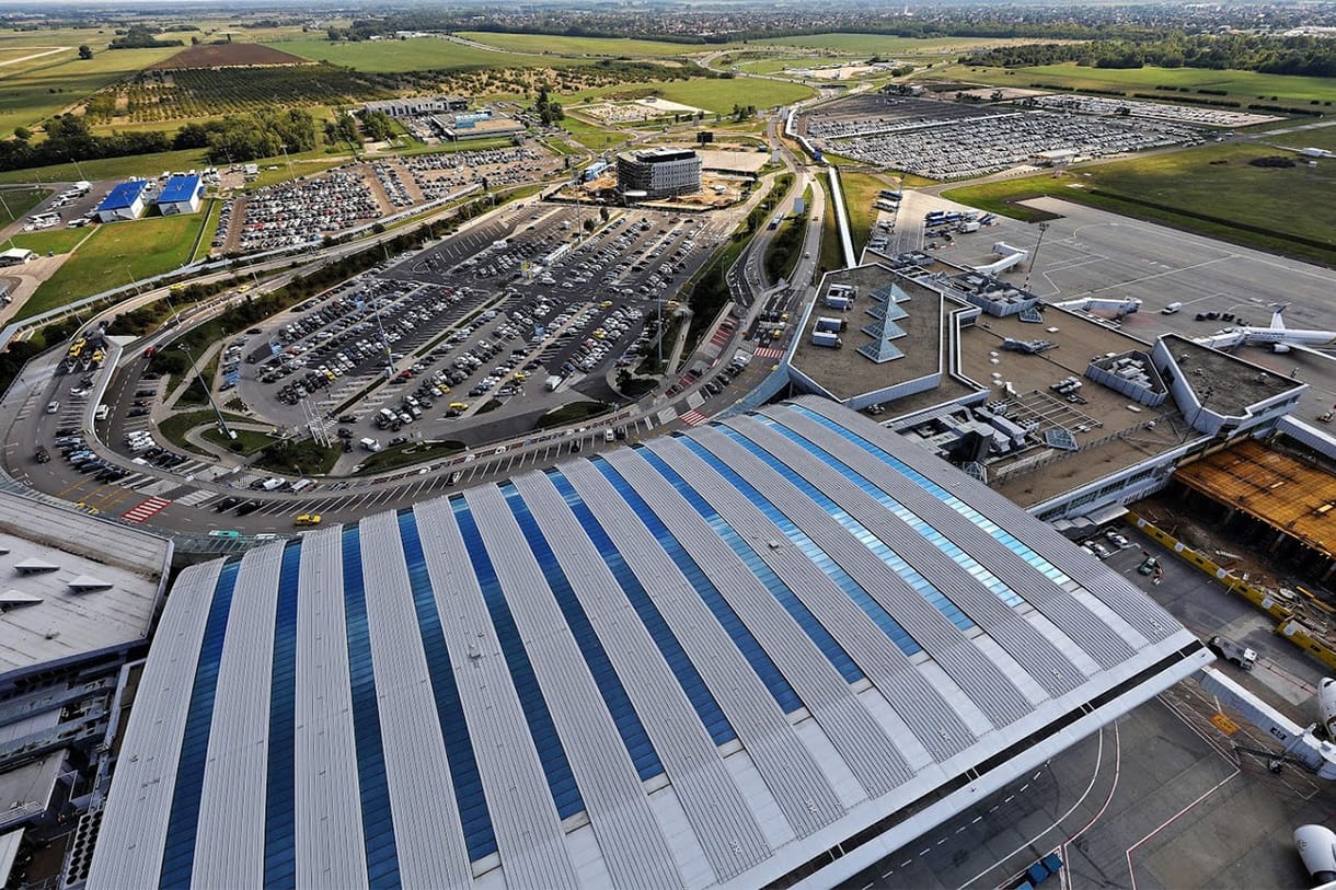 Cargoközpont és parkolóház épül a ferihegyi repülőtéren