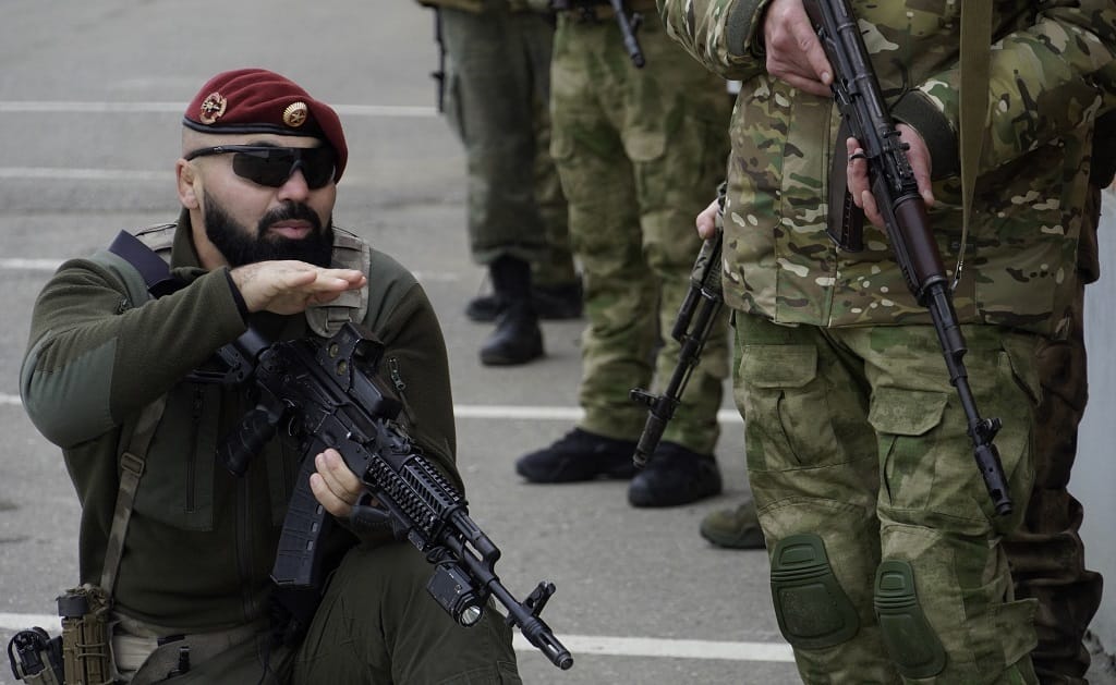Dróncsapás ért egy csecsenföldi kiképzőiskolát, ahonnan már 47 ezer katonát küldtek Ukrajnába