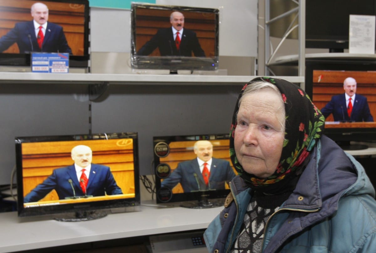 Adócsalásra hivatkozva csukhatnak le egy fehérorosz jogvédőt