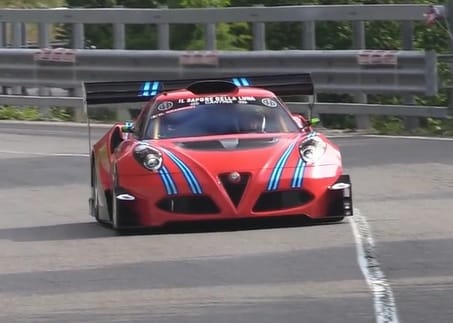 600 lóerős versenygépet faragtak az Alfa Romeo bébi-Ferrarijából
