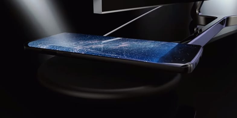 Lefotózták: valaki már használja a Galaxy S10-et?