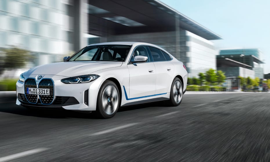 Beárazták a BMW i4 villanyautó olcsóbb új változatát