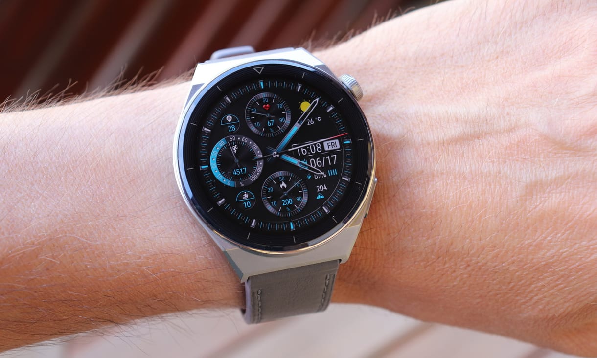 Gran Turismo csuklóra pattintva: teszten a Huawei új, EKG-s órája
