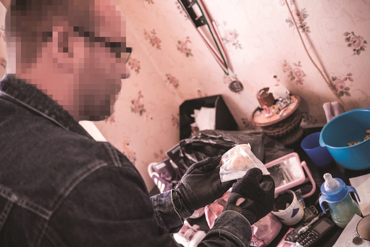 Az ablakon dobálták ki a Verától rendelt zenét