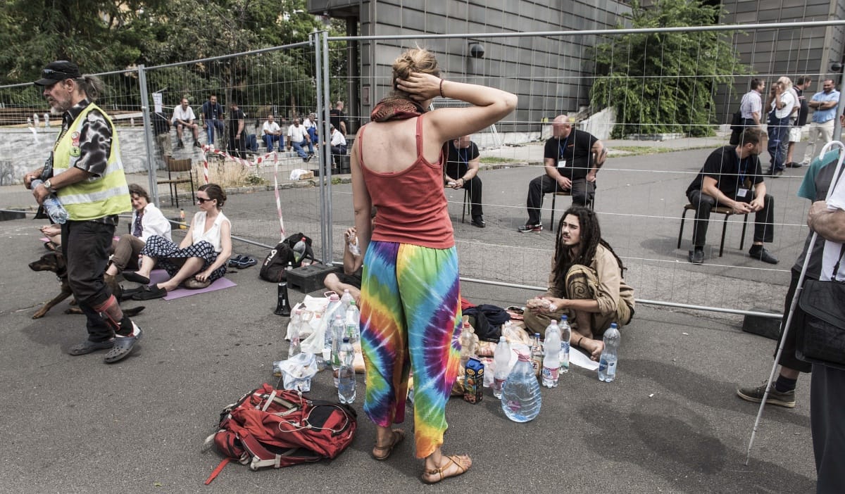 Rendőrök törhették el egy aktivista nő csontját a Városligetnél