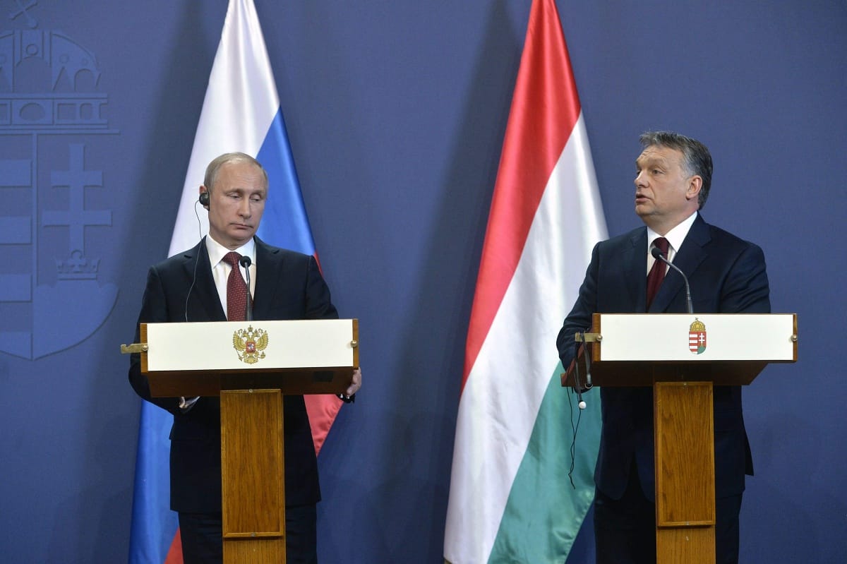 Hibázott a tolmács, Putyin nem is Orbánt hívta meg Moszkvába