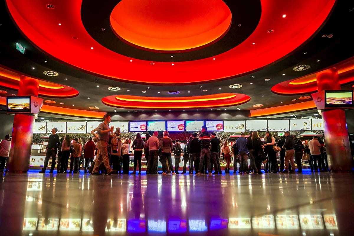 Július 2-án nyitja újra a mozijait a Cinema City