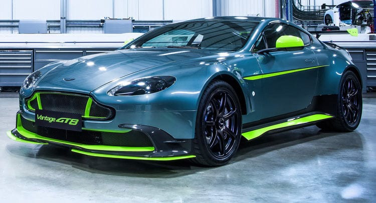 65 millió forintért már limitált szériás Aston Martin utcai versenyautót adnak