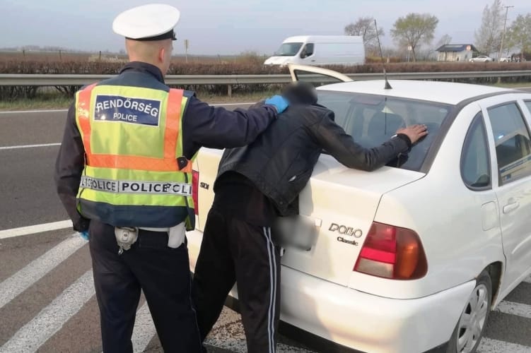„Lefotóznál a kocsiddal?” – így vitt el autót egy tolvaj Sárádon