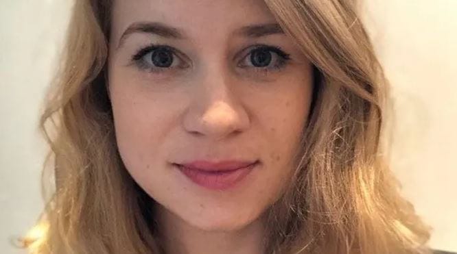 Rendőrök oszlatták fel a megemlékezést, amelyet a meggyilkolt Sarah Everard miatt tartottak Londonban