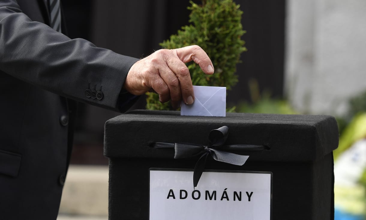 Hol zörög a persely? Továbbra is átláthatatlan az egyházak finanszírozása