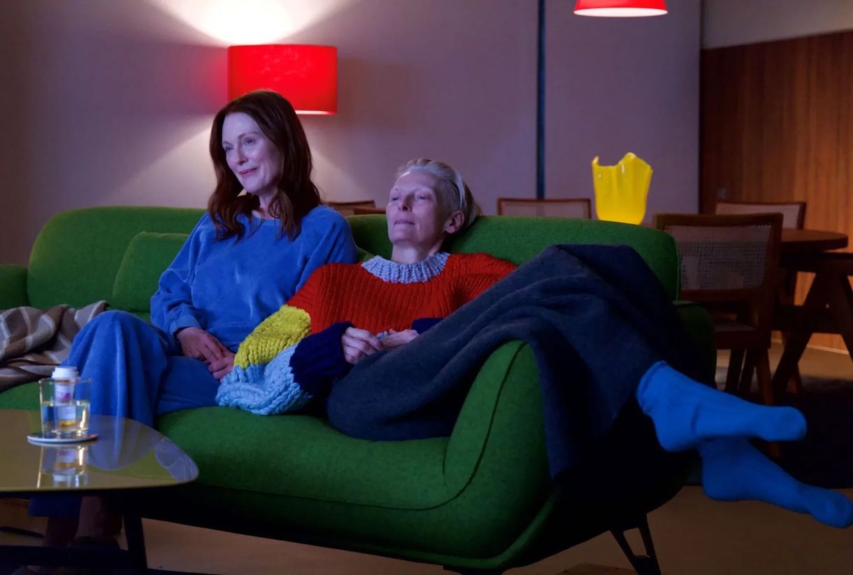 Első teljes egészében angol nyelvű filmjét készítette el Pedro Almodóvar. Vastaps fogadta