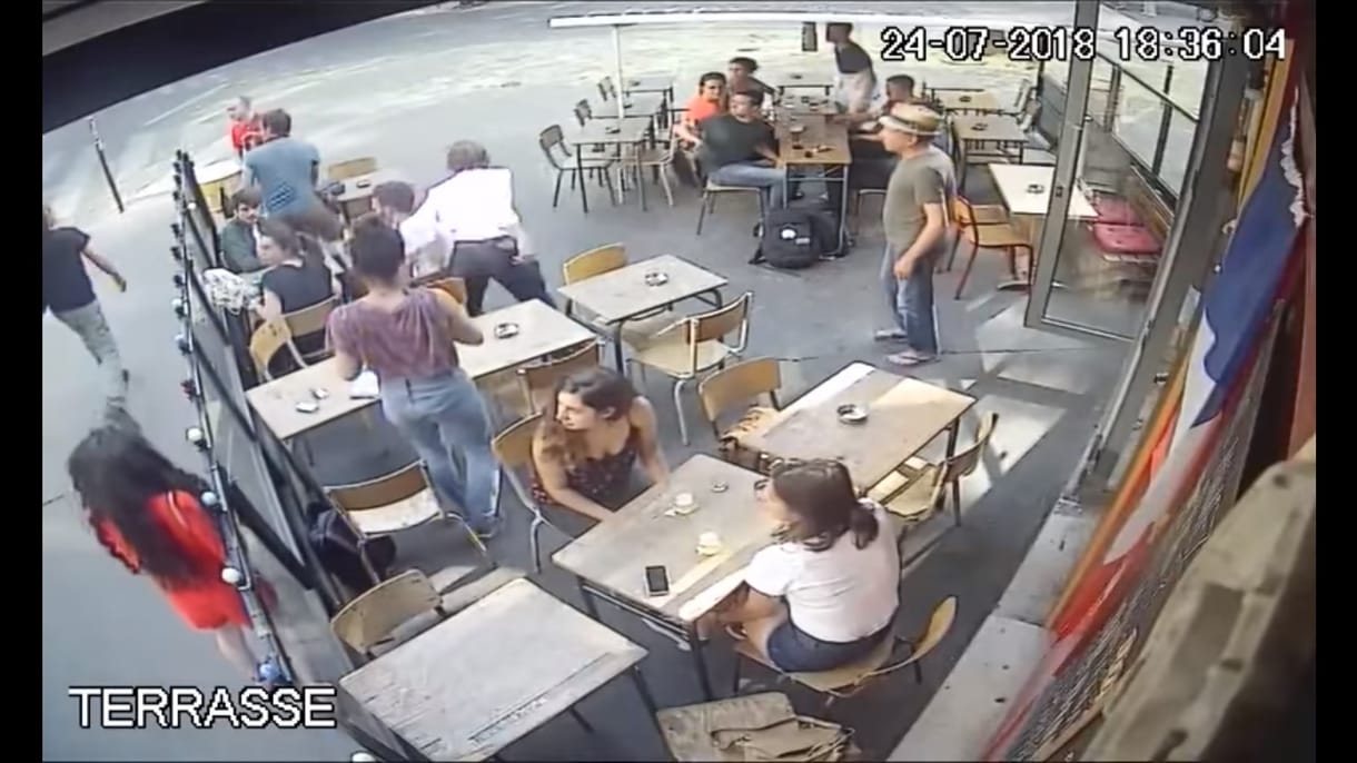 Elkapták a zaklatót, aki felpofozott egy nőt Párizsban, mert az elutasította