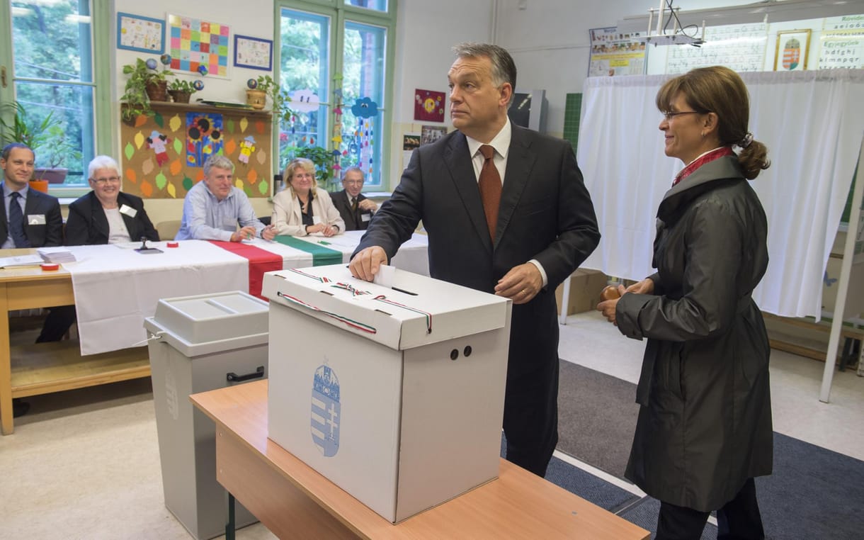Az Országgyűlés elrendelte a kormány gyermekvédelmi népszavazását