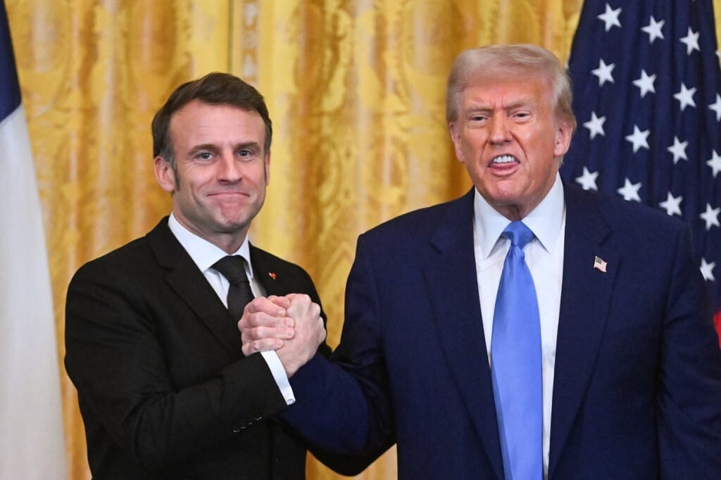 Trump nem volt hajlandó Putyint diktátornak nevezni az Ovális Irodában a Macronnal tartott találkozón