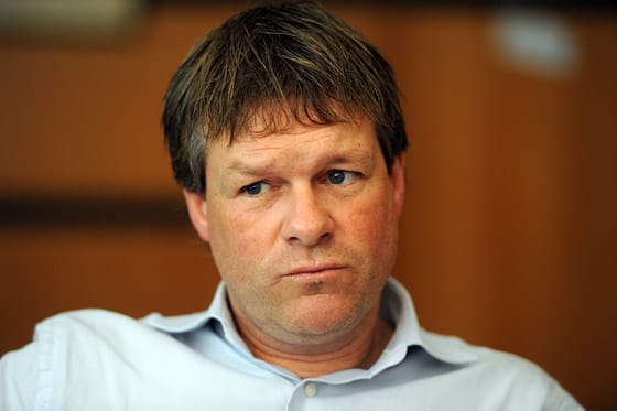 Pénteken véget érhet Koeman kapitánysága
