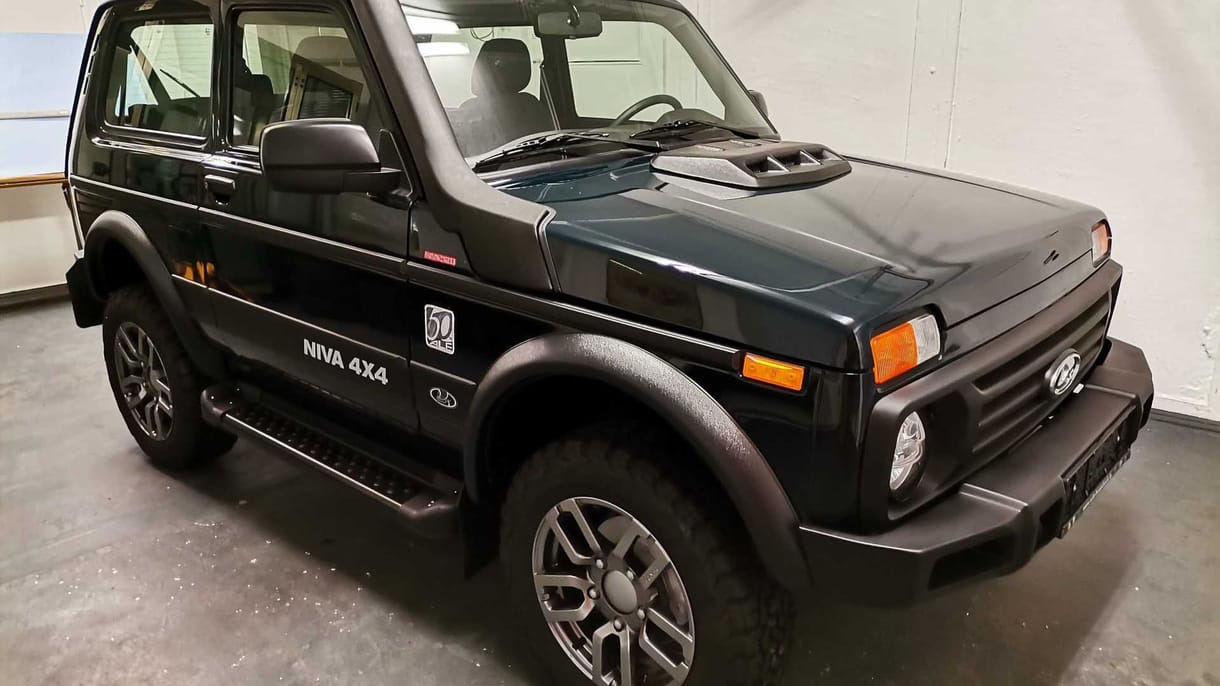 Németországból jön a jubileumi Lada Niva