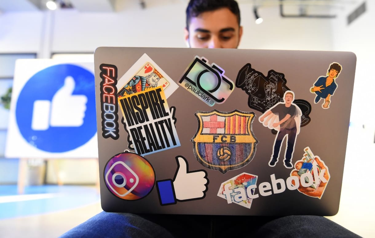 A Facebook 4 millió szavazót taszigálna el az urnákig az amerikai elnökválasztáson