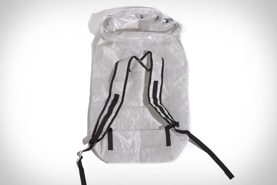 Hiperellenálló minimalista hátizsák a hétköznapok Bear Grylls-einek