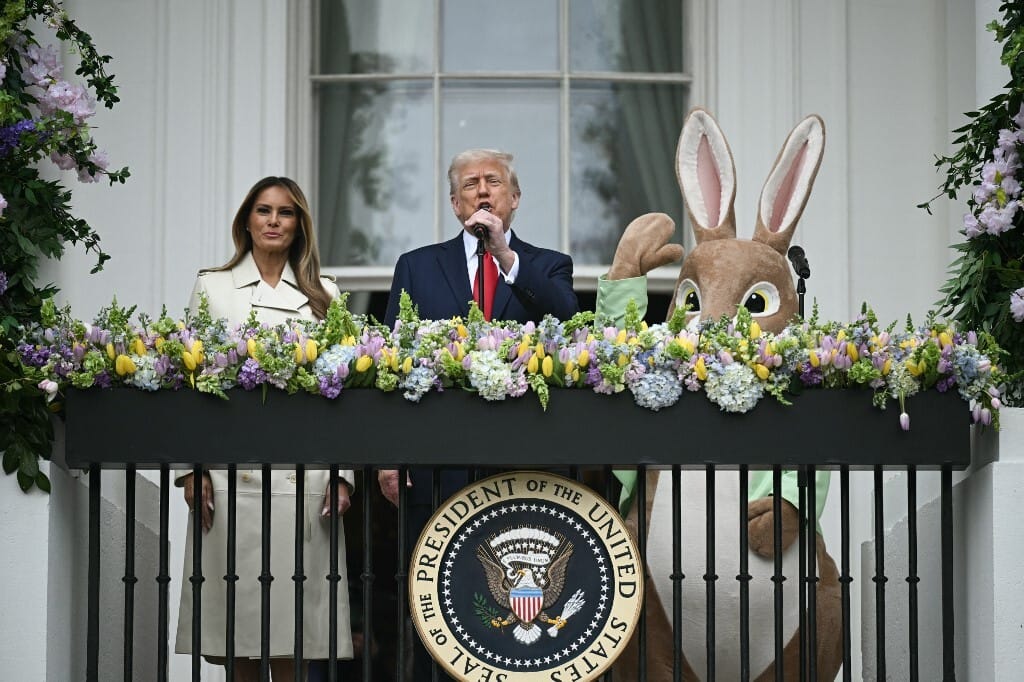 Amerikai politológusok százai szerint az Egyesült Államok gyorsan halad a tekintélyelvűség felé