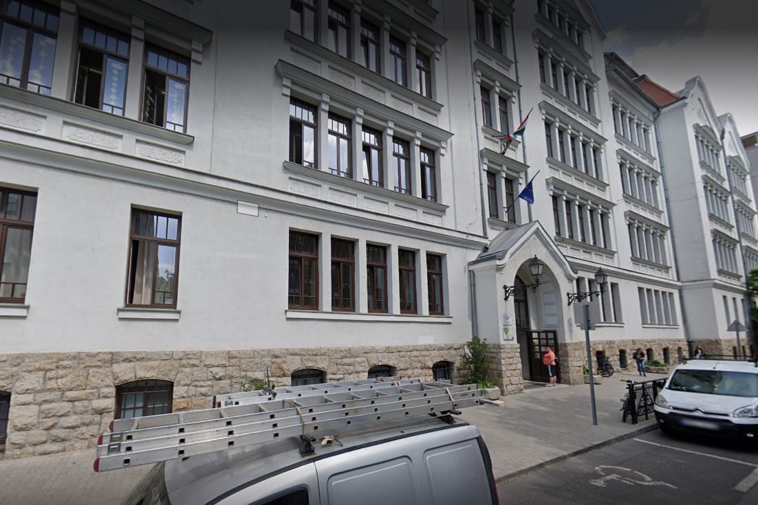 Visszavonulót fújt a Belügyminisztérium, a tiltakozások hatására mégsem vonnak össze két XIII. kerületi általánost