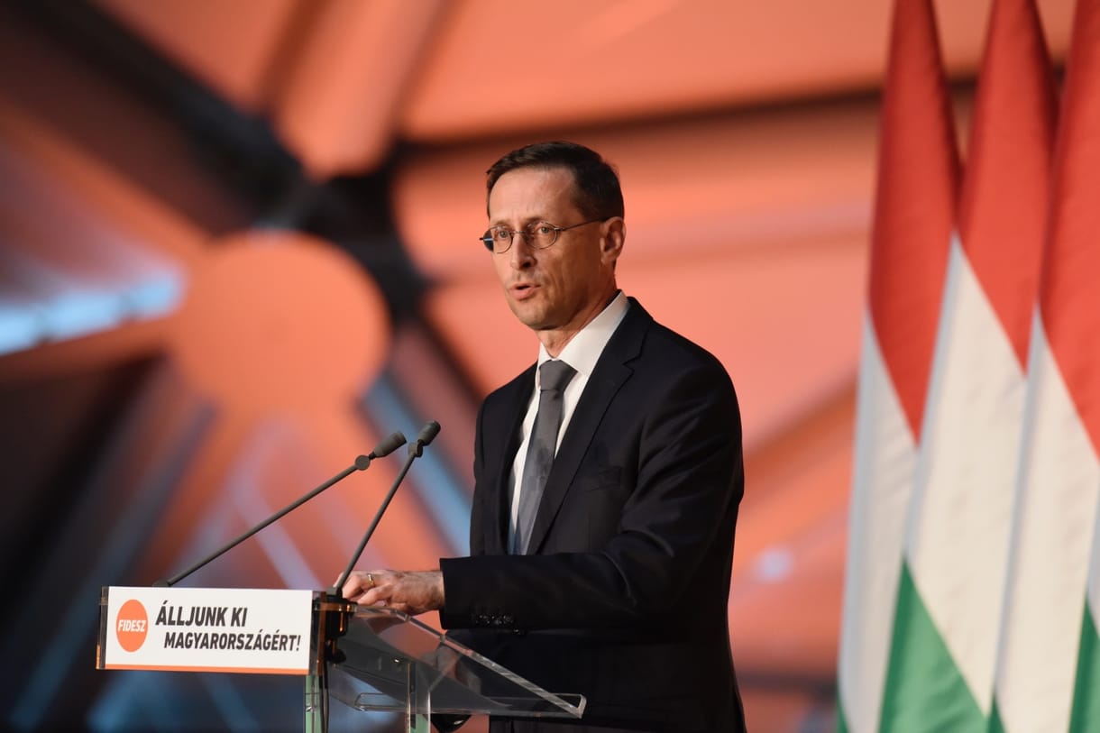 Varga: A kormány munkaerő-behozatalra készül, járulékcsökkentésre nem