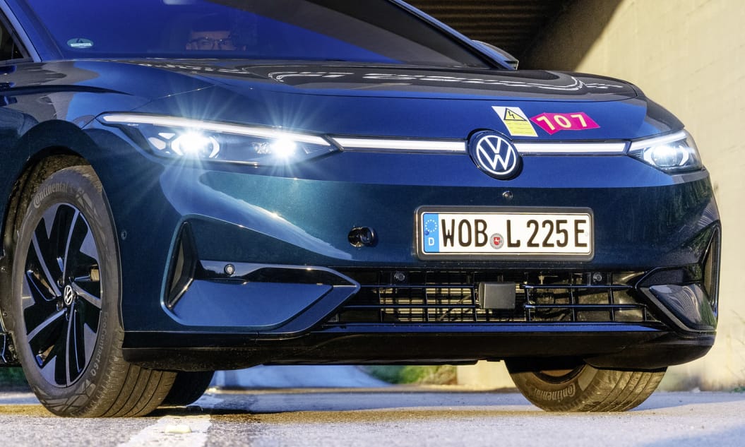 Itt a bizonyíték: akár 941 kilométert is tud egy töltéssel a VW villanyautója