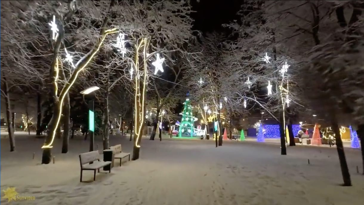 Videó: Így nézett ki a karácsony Mariupolban – aztán jöttek az oroszok