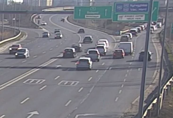 Újabb videón mutatta meg a Magyar Közút, hogyan alakul ki egy tömeges baleset