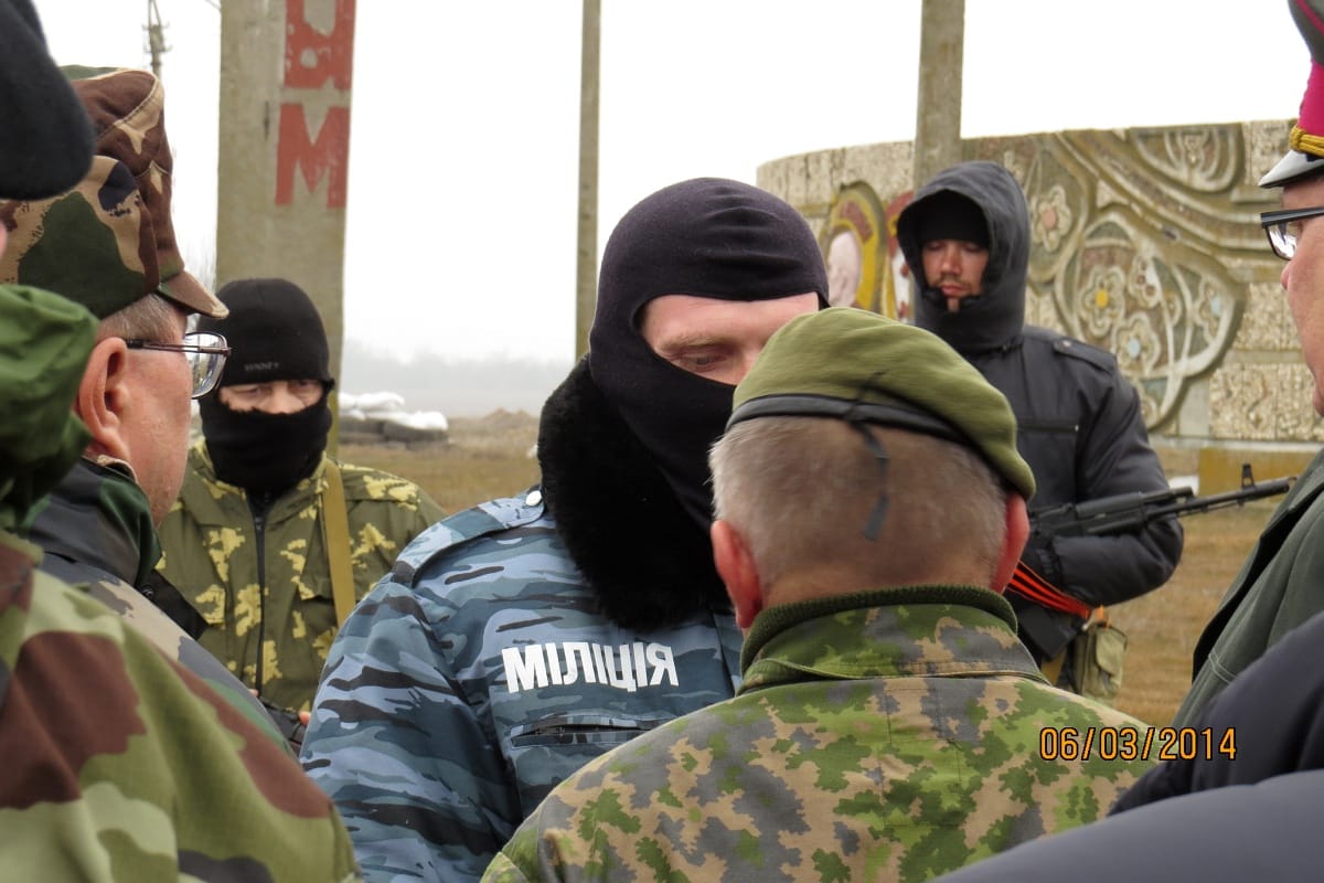 Moszkva oroszok tízezreit telepíti a Krímbe – állítja az ukrán külügyminiszter