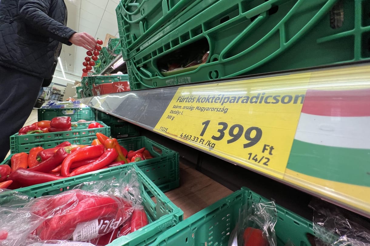 Elvitte a 13. havi nyugdíjat az infláció, és viszi a béremelés jó részét is