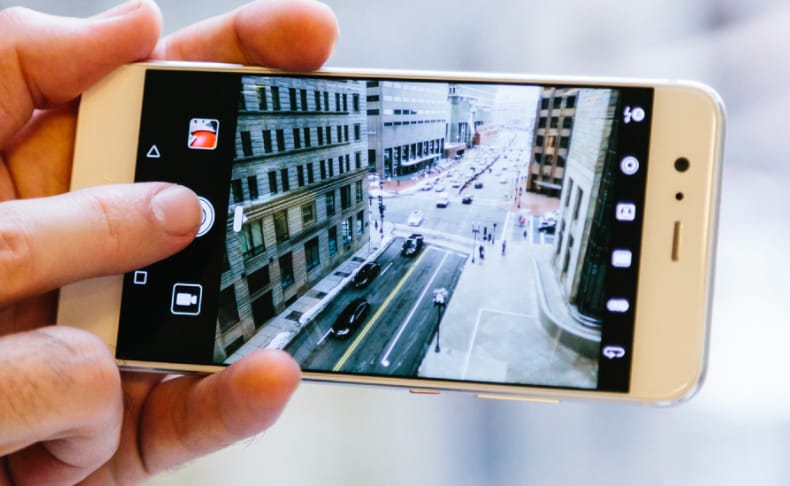 Ne gyertek az Egyesült Államokba: törvényjavaslat a Huawei és a ZTE ellen