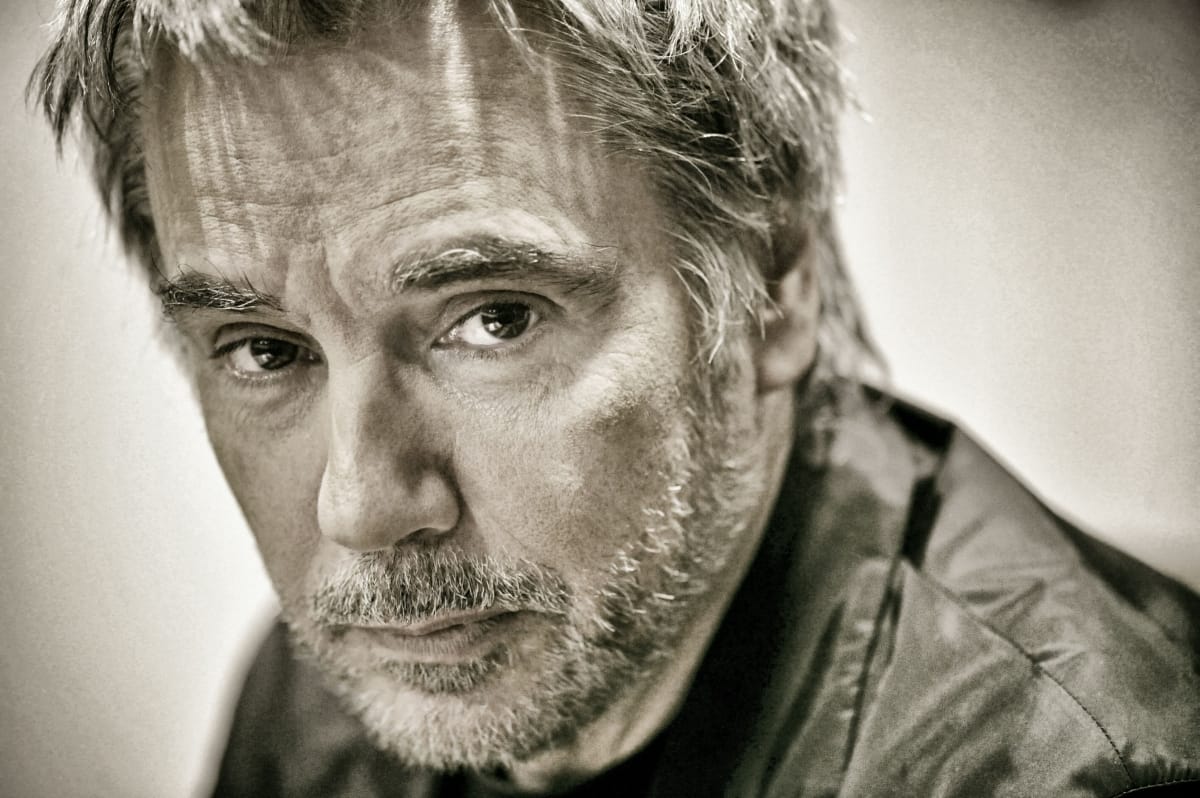 Jean-Michel Jarre a BMG-nek adta el zenei kiadói jogait