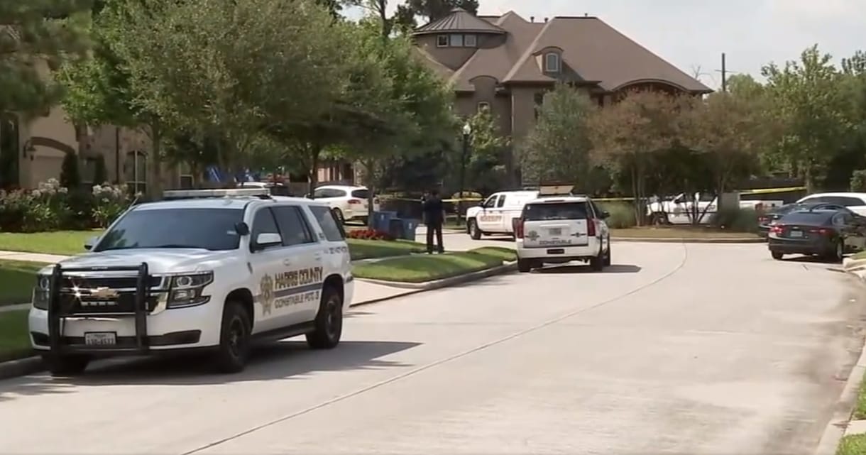 Meghalt egy 5 éves kisfiú Texasban, miután bennfelejtette az anyja a felforrósodott autóban