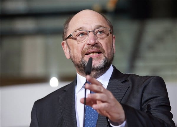 Schulz: Az autokraták a járvány során sem jeleskednek