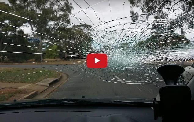 Bepöccent a rolleres, ez lett a vége – videó