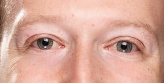 Megszólalt Mark Zuckerberg, tagadja, hogy gyíkember lenne