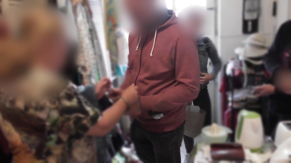 Üzent a rendőrségnek az orvosi kamara: Túlzás volt bilincsben elvinni a hálapénzes orvosokat
