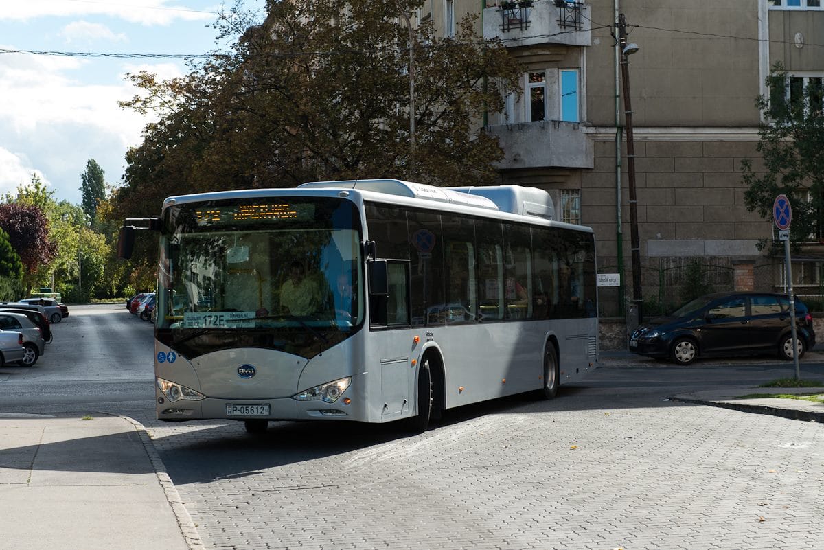 Meglepődhet, ha buszra száll Törökbálinton – fotók