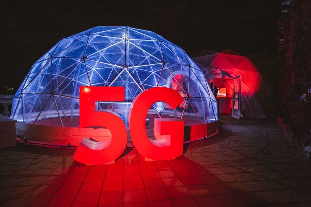 Kiderült, hogy máshogy használják a telefonjukat azok, akik már élik az 5G-t