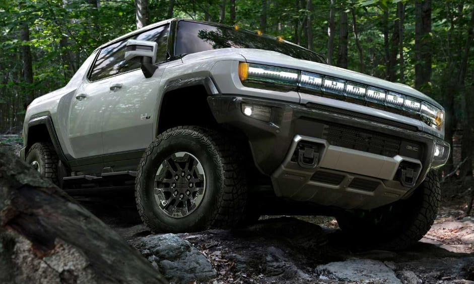 Hivatalos: itt a vadonatúj 1000 lóerős elektromos Hummer