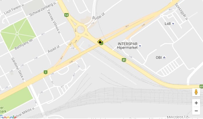 Kigyulladt egy kamion a győri Interspar és Árkád közelében