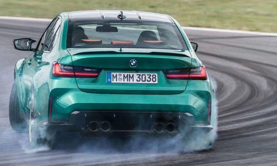 Kiszivárgott gyári fotók: íme a szerdán debütáló új BMW M3 és M4