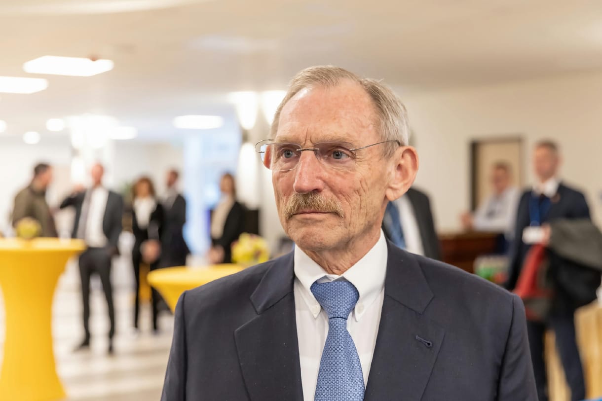 Ha úgy érzi, nemzeti érdek betelepülnie Magyarországra, forduljon Pintér Sándorhoz