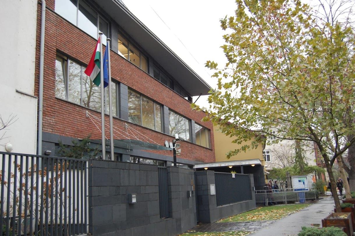 Megemelték az Ukrajnában dolgozó magyar diplomaták fizetését