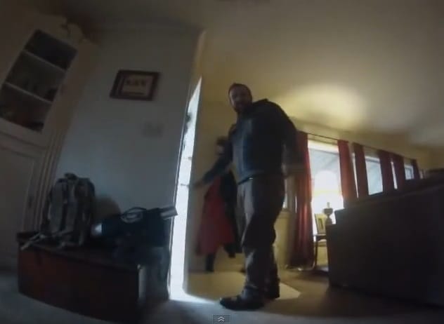 Kutyaszemmel ilyen, ha elmegy otthonról a gazdi - videó