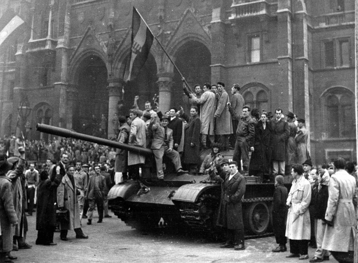 Rétvári: nem az elitek indították 1956-ot