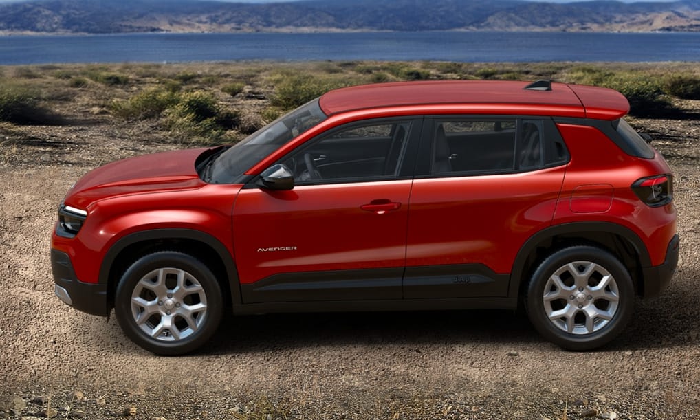 Az elektromos után itt a sokkal olcsóbb benzines Jeep Avenger