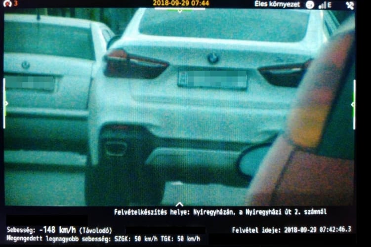 148 km/h-val száguldott a nyíregyházi BMW-s a városban, lekapcsolták a rendőrök