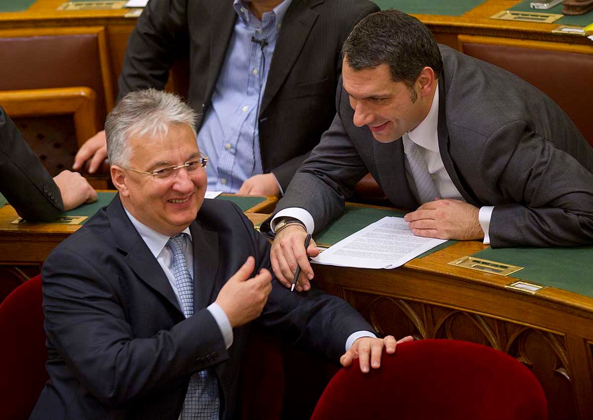 KDNP: csak eljárásjogi gondok lehetnek az egyházügyi törvénnyel